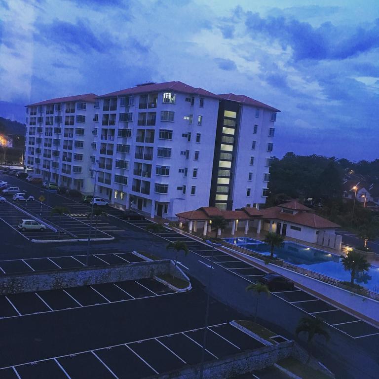 Puncak Alam Allamanda Suite Bandar Puncak Alam Bagian luar foto